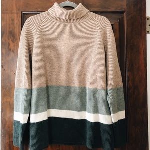 CUTE STRIPED TURTLENECK 💫